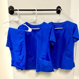Healing Hands scrub set with extra scrub top. Royal blue.
